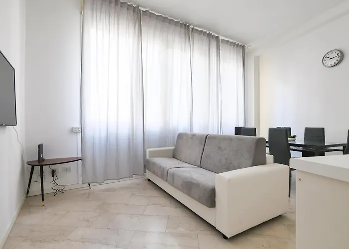 Prestige Boutique Homes - Duomo 1 Милан